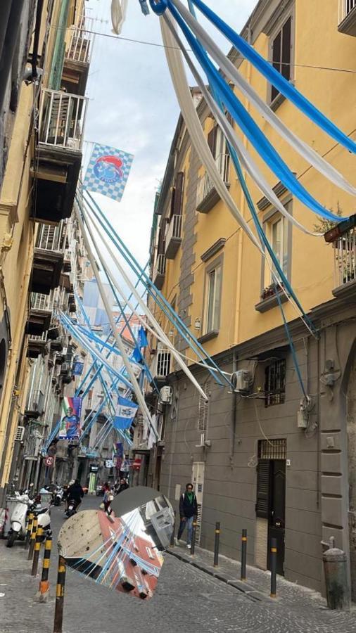 La Dimora Di Vittoria Apartment Napoli Bagian luar foto